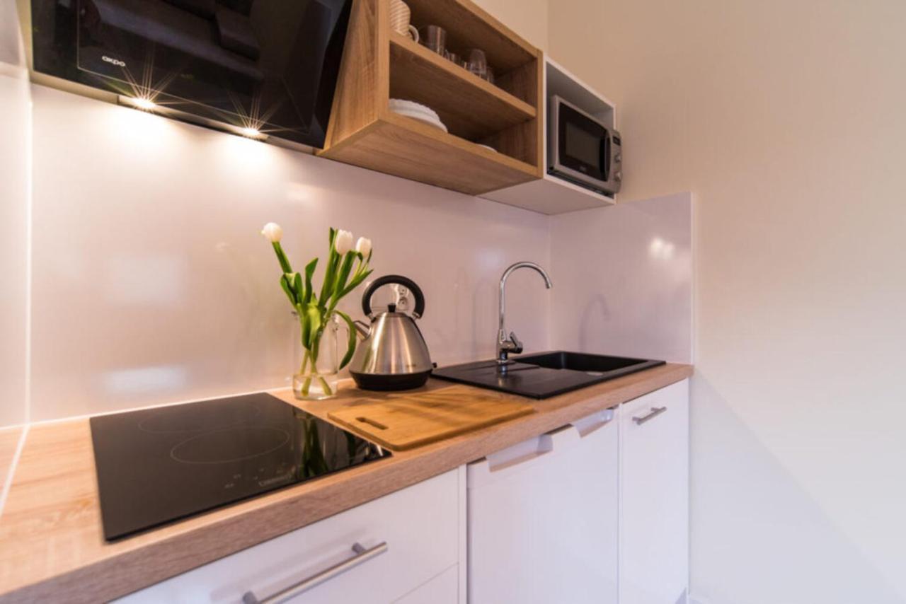 Gray House Apartment *